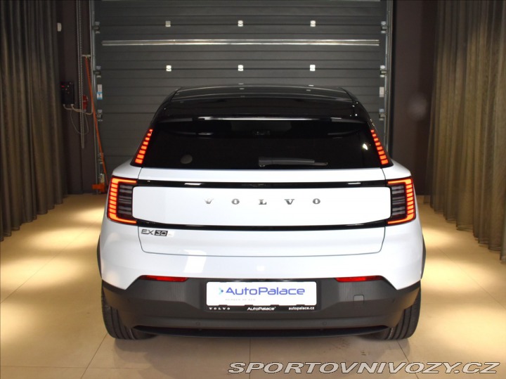 Volvo EX30 Ultra  Twin Motor Perfor. 2025