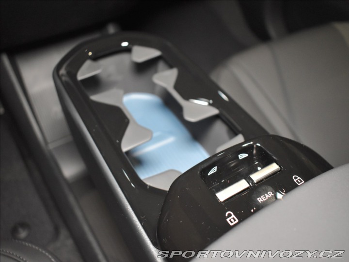 Volvo EX30 Ultra  Twin Motor Perfor. 2025