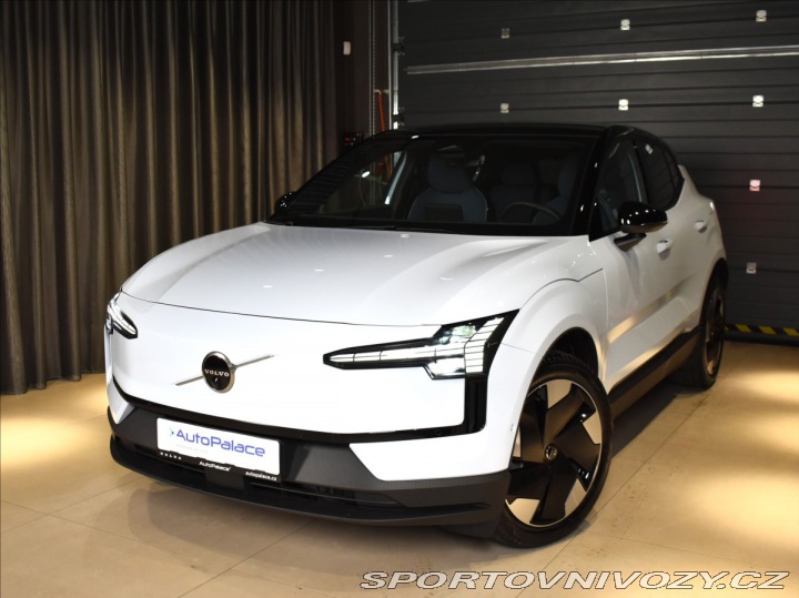 Volvo EX30 Ultra  Twin Motor Perfor. 2025