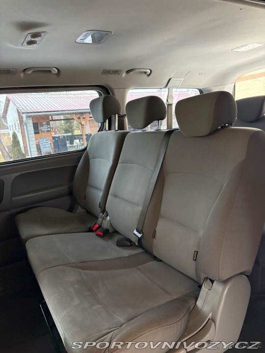 Hyundai Ostatní modely H 1 2,5   125 kW | 8 míst | m 2011