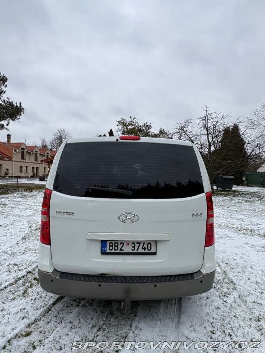 Hyundai Ostatní modely H 1 2,5   125 kW | 8 míst | m 2011