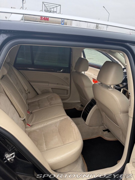 Škoda Superb 2,0   Laurin & Klemen 2012