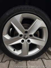 Škoda Superb 2,0   Laurin & Klemen 2012