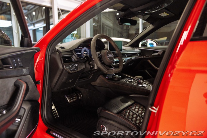 Audi RS4 B9 - DPH, komplet servis 2017