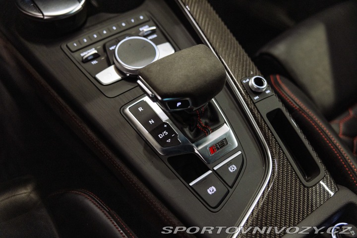 Audi RS4 B9 - DPH, komplet servis 2017