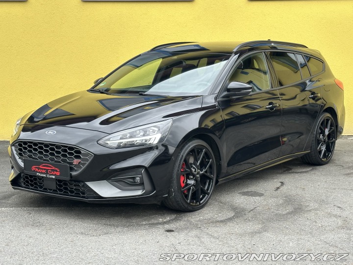 Ford Focus ST Automat 206kW 1.Maj. B&O 2021