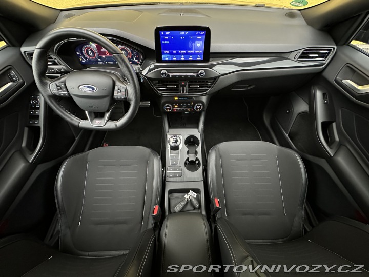 Ford Focus ST Automat 206kW 1.Maj. B&O 2021