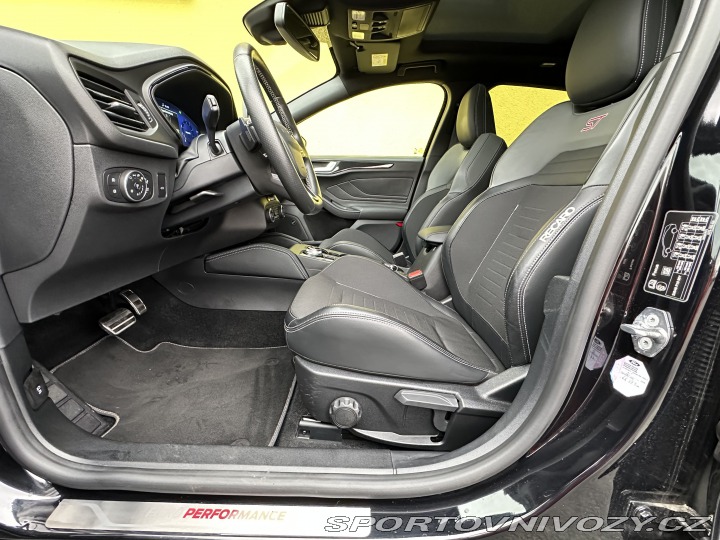Ford Focus ST Automat 206kW 1.Maj. B&O 2021