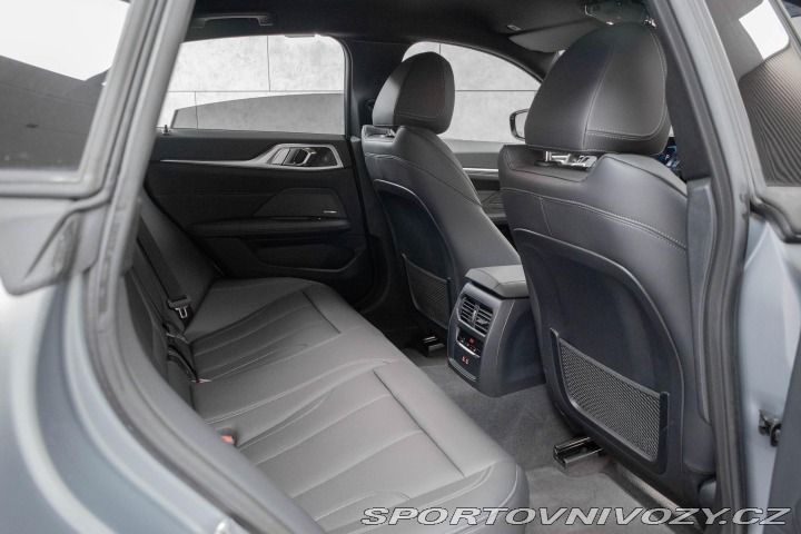 BMW 4 420d xD ///M REZERVACE 2024