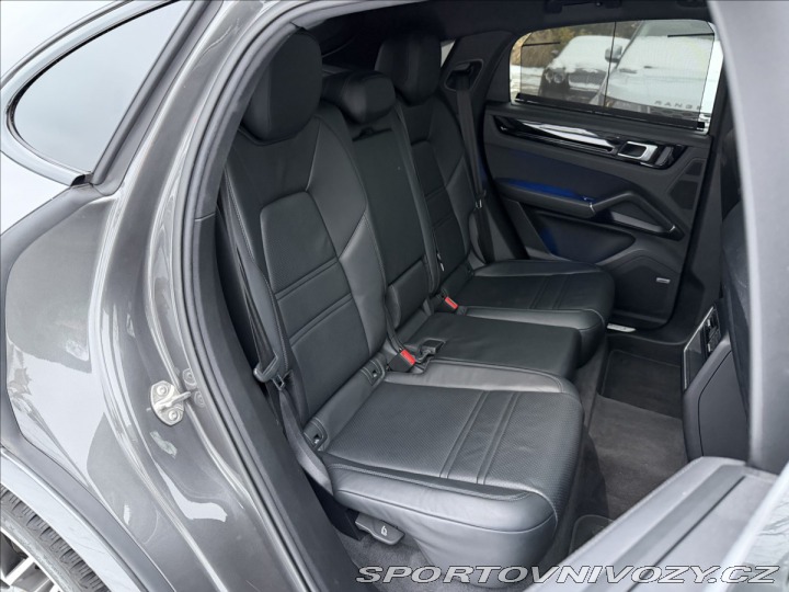 Porsche Cayenne Coupe E-Hybrid Chrono Vzd 2022