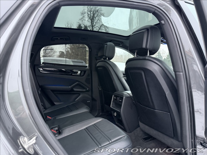 Porsche Cayenne Coupe E-Hybrid Chrono Vzd 2022