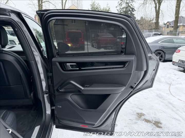 Porsche Cayenne Coupe E-Hybrid Chrono Vzd 2022