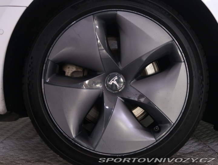 Tesla Model 3 Std Range Plus 52kWh 2020