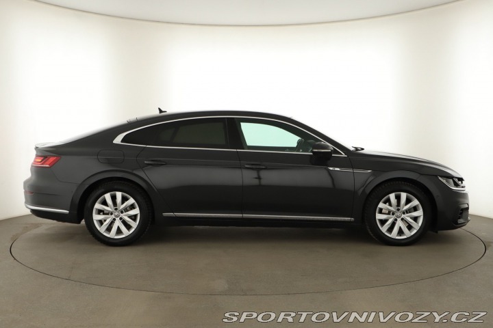 Volkswagen Arteon R-line 2.0 TSI 2020