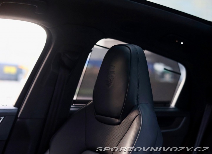 Porsche Cayenne Coupe Turbo 4.0 V8 E-Hyb 2024