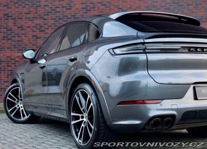 Porsche Cayenne Coupe Turbo 4.0 V8 E-Hyb 2024