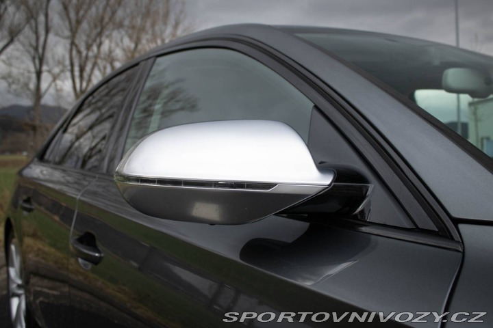 Audi S8 / SVK auto / TOP STAV! / 2015