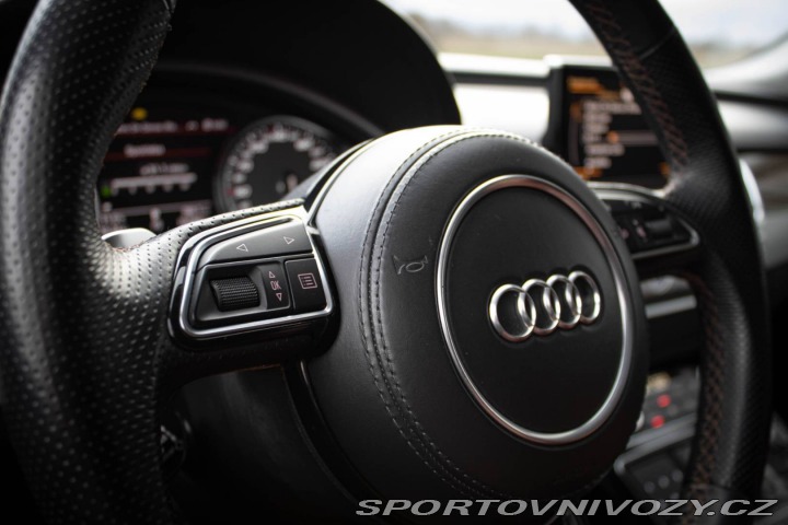 Audi S8 / SVK auto / TOP STAV! / 2015