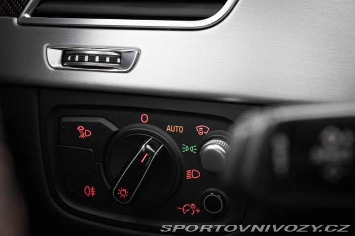 Audi S8 / SVK auto / TOP STAV! / 2015