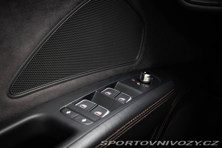 Audi S8 / SVK auto / TOP STAV! / 2015