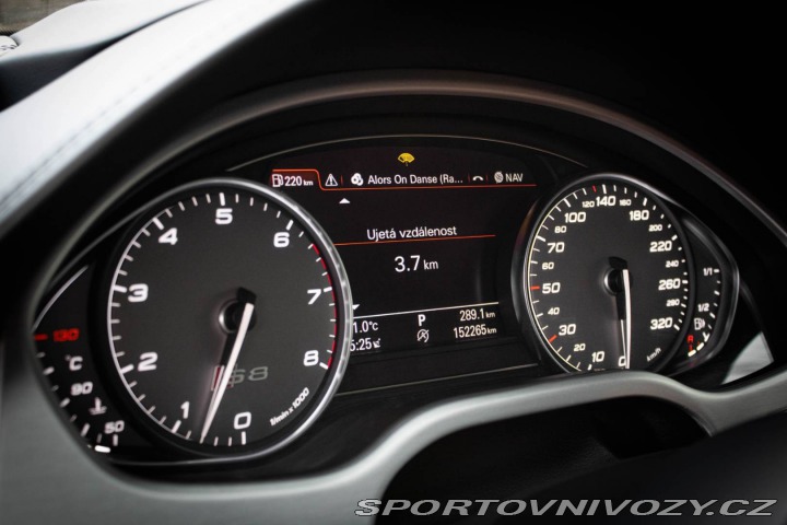 Audi S8 / SVK auto / TOP STAV! / 2015