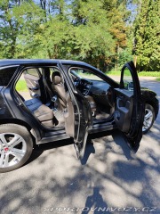 Jaguar F-Pace 3.0D V6 Portfolio AWD AT 2017