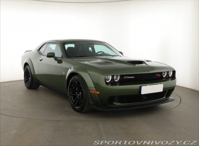 Dodge Challenger 6.4 Scat Pack