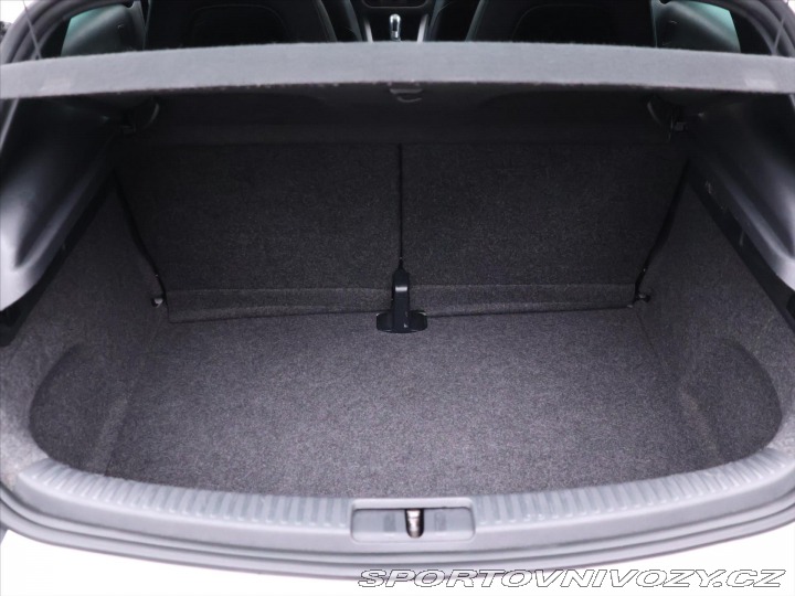 Volkswagen Scirocco 2,0 TDI 110kW DSG R-Line 2017