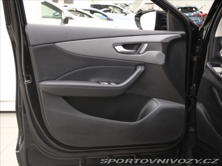 MG Ostatní modely MGS5 EV 0,1 64kWh 170kW Exclusive 2025