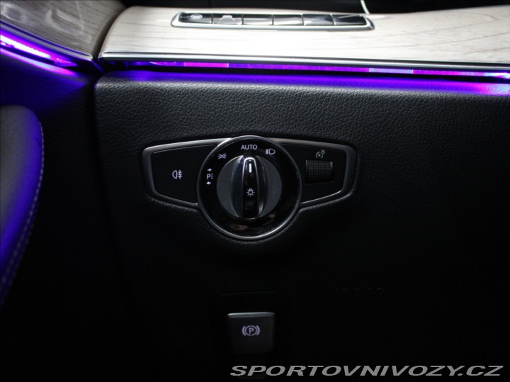 Mercedes-Benz E 2,0 220d Burm.PANO. E53-L 2020