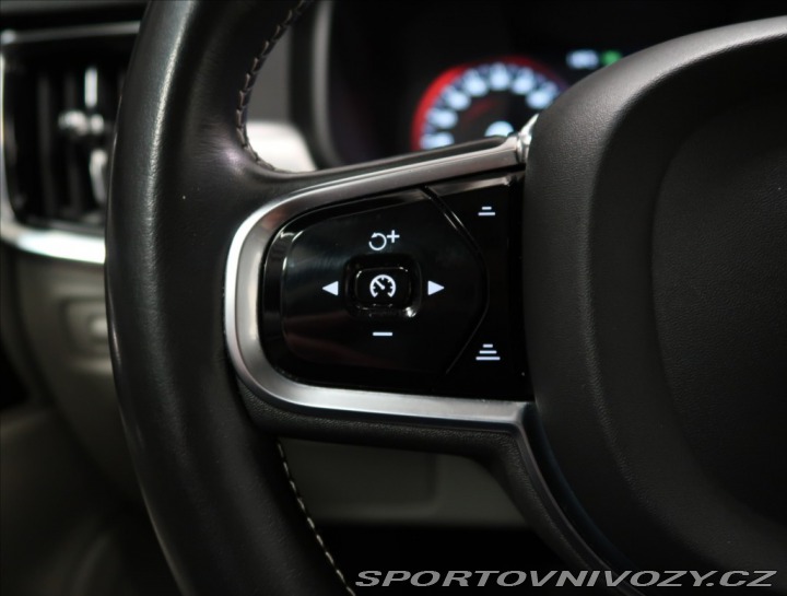 Volvo S90 2,0 D5 AWD INSCRIPTION ČR 2020