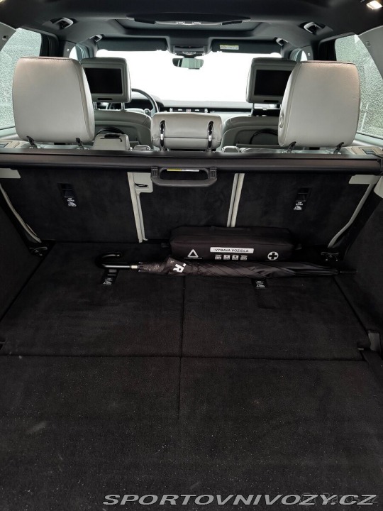 Ostatní značky Ostatní modely Land Rover Discovery 3,0   HSE LUXURY, 190k ro 2018