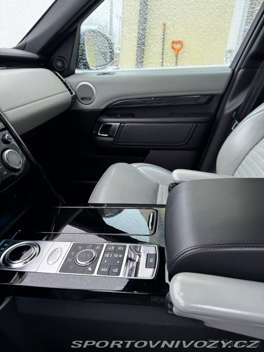 Ostatní značky Ostatní modely Land Rover Discovery 3,0   HSE LUXURY, 190k ro 2018