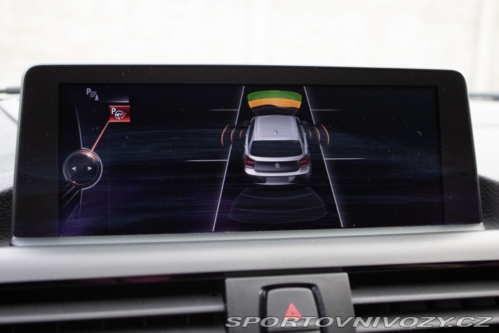 BMW 1 125d A/T.    FINANCOVANI 2014