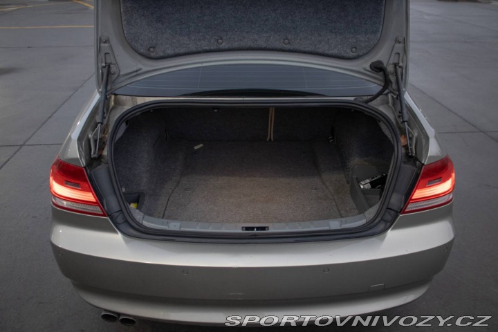 BMW 3 Coupé  330xd  170kW A/6 E 2007