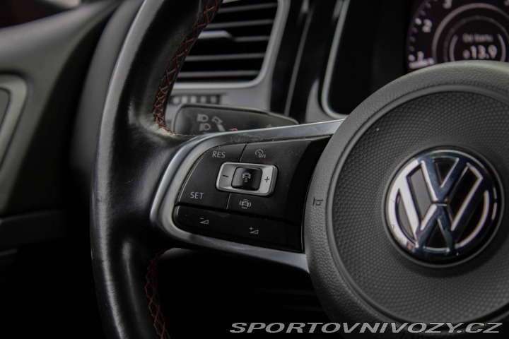 Volkswagen Golf GTI Performance 2.0 TSI 2018