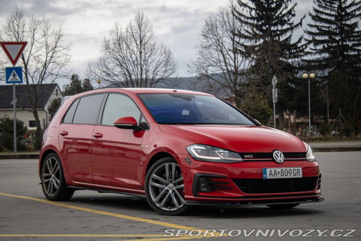 Volkswagen Golf GTI Performance 2.0 TSI 2018