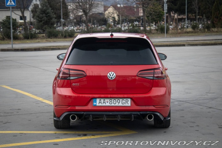Volkswagen Golf GTI Performance 2.0 TSI 2018