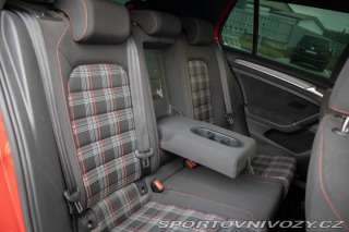 Volkswagen Golf GTI Performance 2.0 TSI 2018