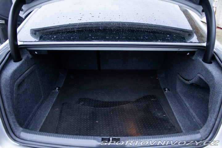 Audi A5 coupe 2.7TDI 120kw AT/8 2008