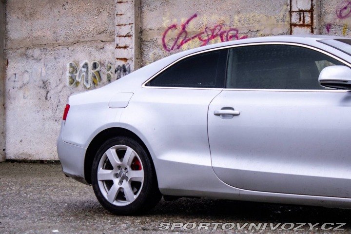 Audi A5 coupe 2.7TDI 120kw AT/8 2008