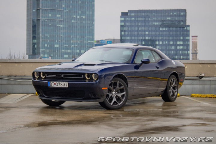 Dodge Challenger 3.6L V6 AT8, 224 kW, RWD 2015