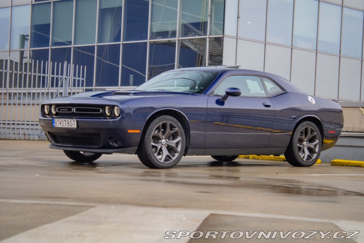 Dodge Challenger 3.6L V6 AT8, 224 kW, RWD 2015