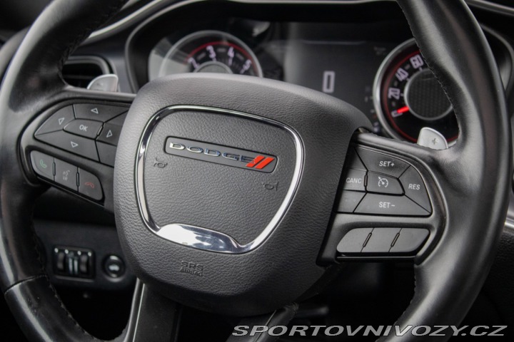 Dodge Challenger 3.6L V6 AT8, 224 kW, RWD 2015