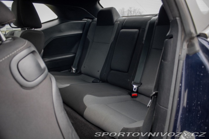 Dodge Challenger 3.6L V6 AT8, 224 kW, RWD 2015