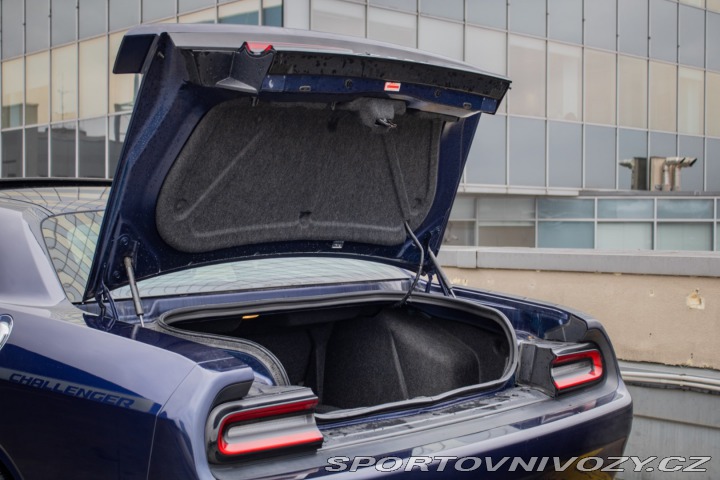 Dodge Challenger 3.6L V6 AT8, 224 kW, RWD 2015