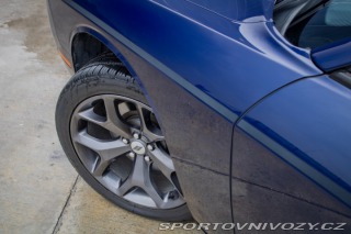 Dodge Challenger 3.6L V6 AT8, 224 kW, RWD 2015