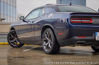 Dodge Challenger 3.6L V6 AT8, 224 kW, RWD 2015