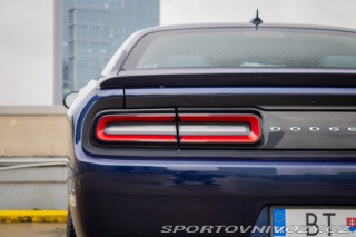 Dodge Challenger 3.6L V6 AT8, 224 kW, RWD 2015