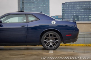 Dodge Challenger 3.6L V6 AT8, 224 kW, RWD 2015